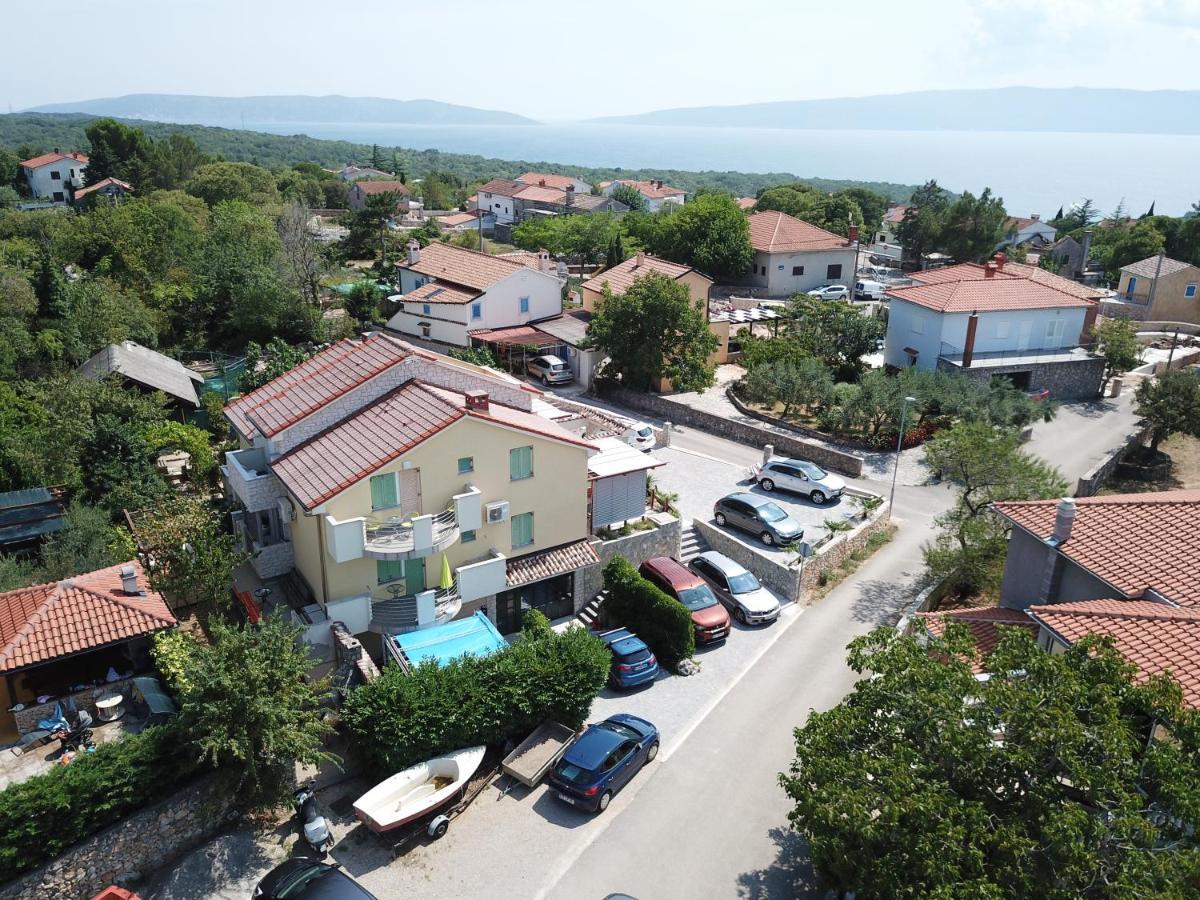 Lavanda Apartments&Studios Pinezići Exteriör bild