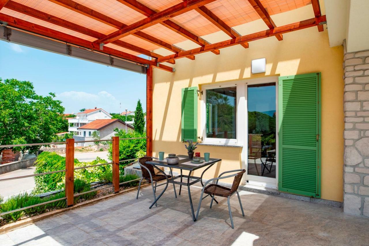 Lavanda Apartments&Studios Pinezići Exteriör bild