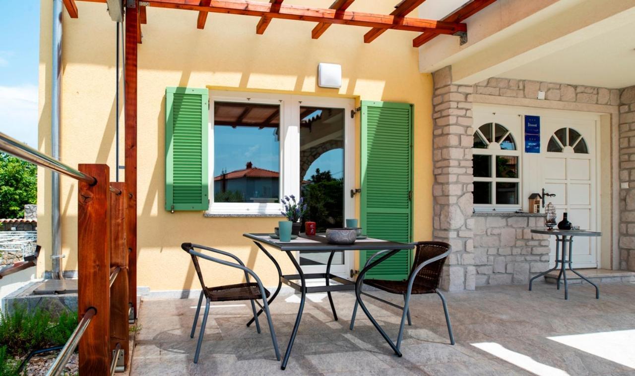 Lavanda Apartments&Studios Pinezići Exteriör bild